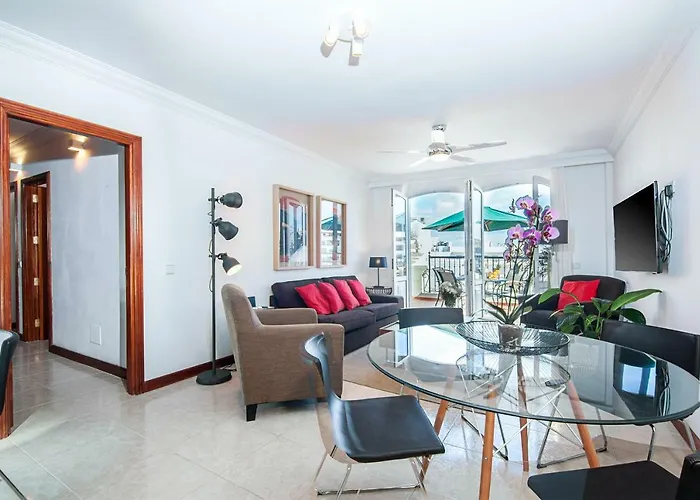 Apartment & Terrace 4c - Arrecife, Lanzarote - Free Parking *